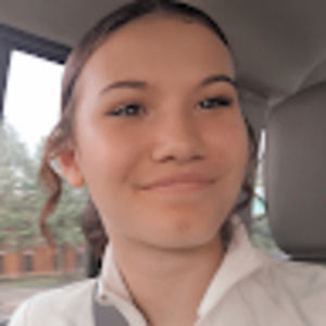 Meet your Posher, Lea